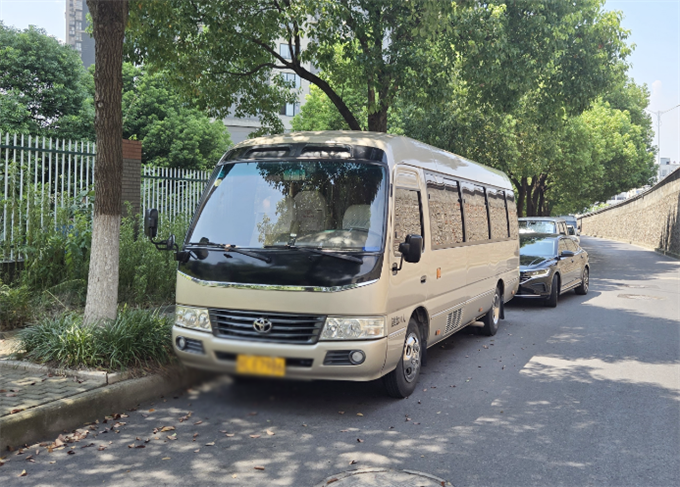 丹阳考斯特租赁价格